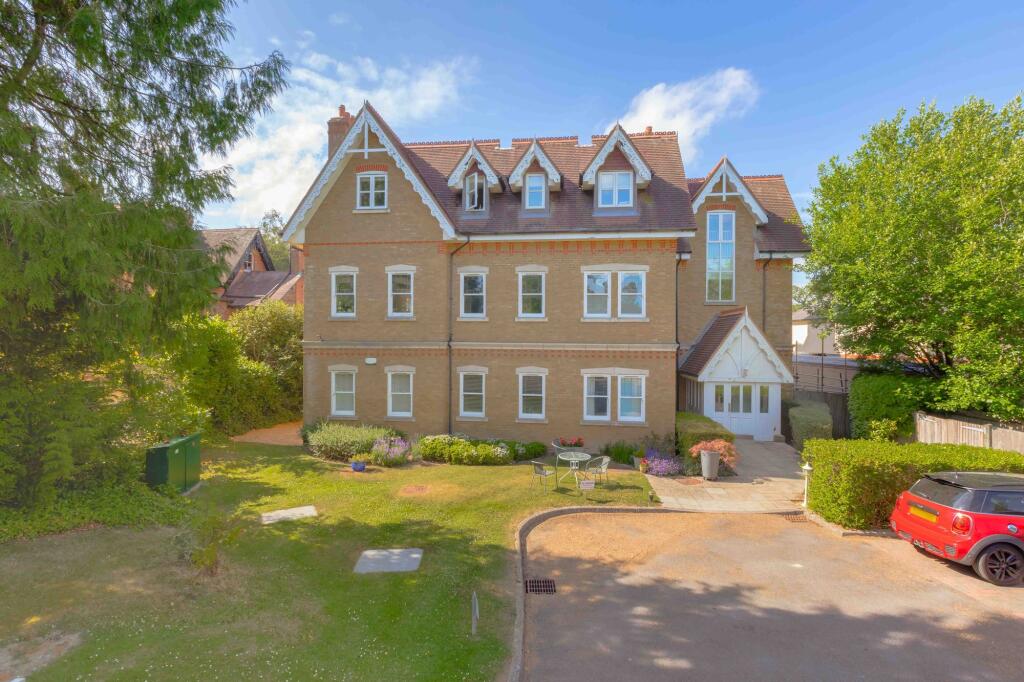 Main image of property: Broadwater Down, Tunbridge Wells, TN2