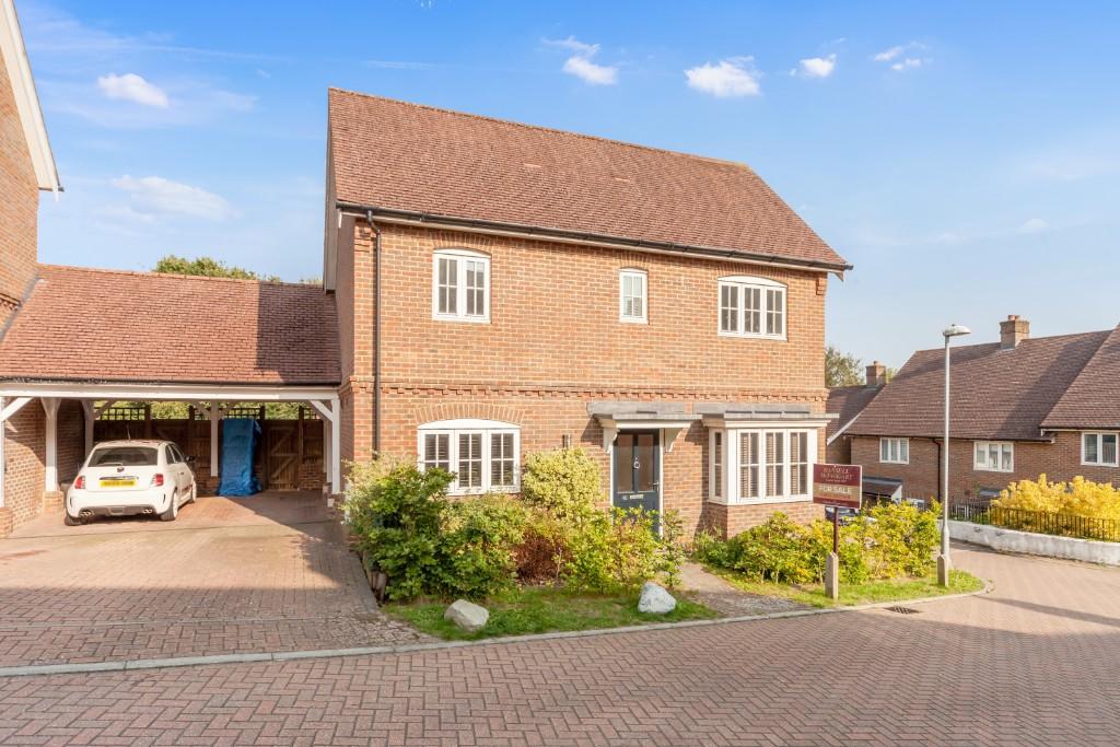 2 bedroom detached house for sale in Nassau Drive, Crowborough, East