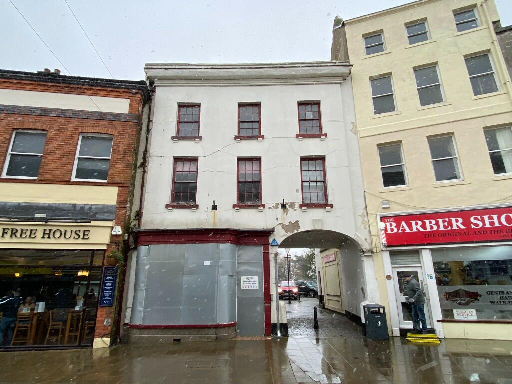 Commercial property for sale in 18 Silver Street, Gainsborough, DN21
