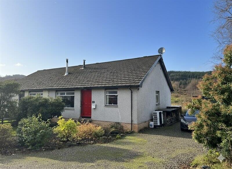 Main image of property: Victoria Park, Minard, PA32