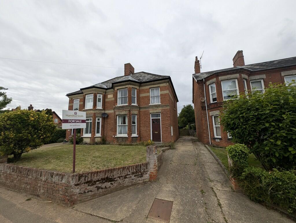 3 bedroom semidetached house for sale in Waterloo Avenue, Leiston, IP16