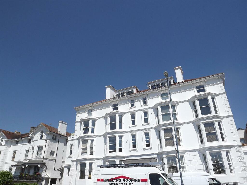 1 bedroom flat for rent in 3 Pendragon Apartments57-60 Clarence ParadeSouthseaHampshire, PO5