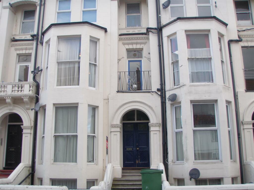 2 bedroom flat for rent in Flat 2, 26 Nightingale RoadSouthseaHampshire, PO5