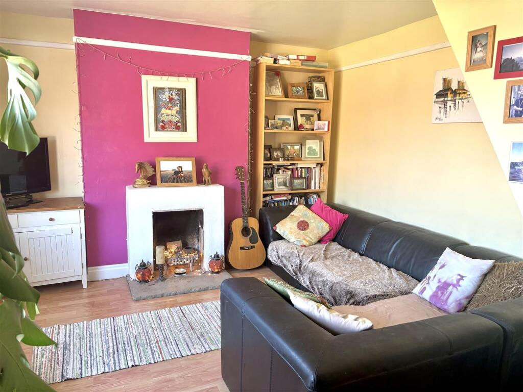 Main image of property: Hillson Drive, Fareham