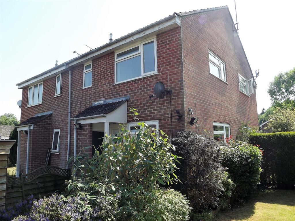 Main image of property: Tansy Close , Waterlooville