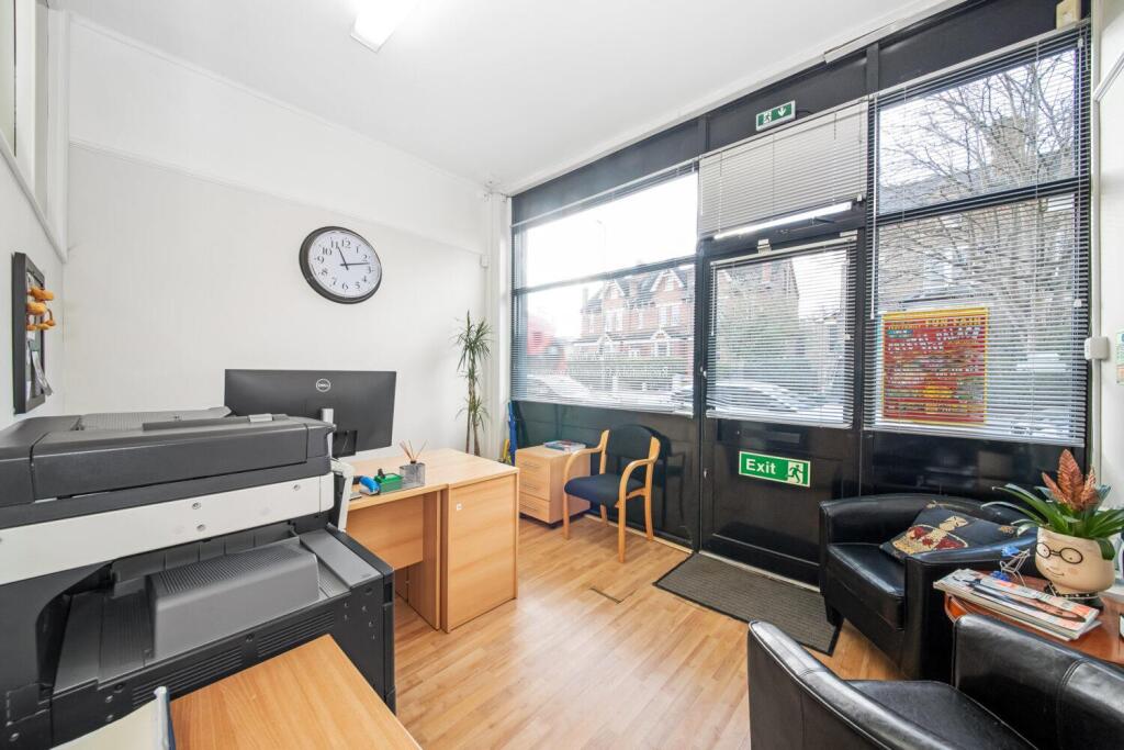 Main image of property: High Street, Penge