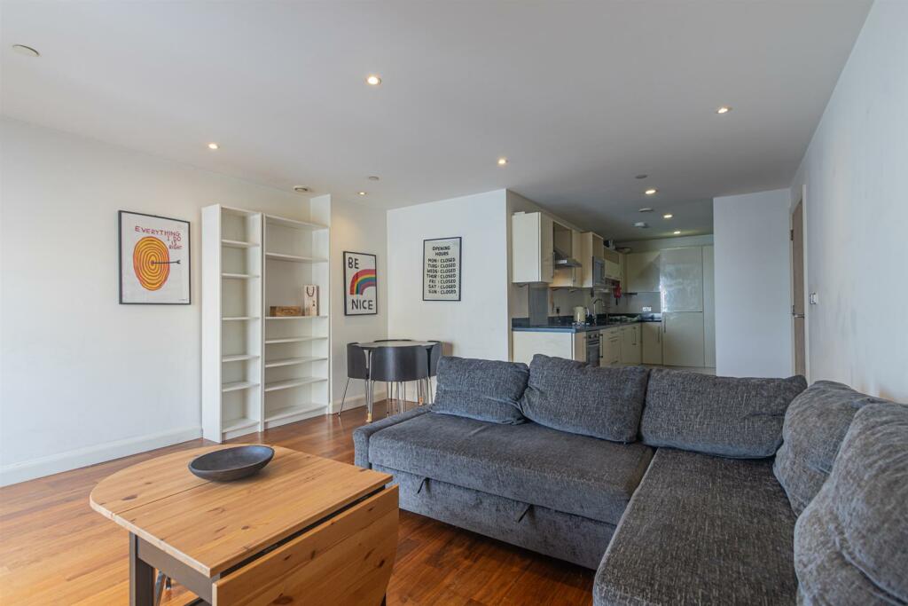 1 bedroom apartment for rent in David Morgan Apartments, City Centre, CF10