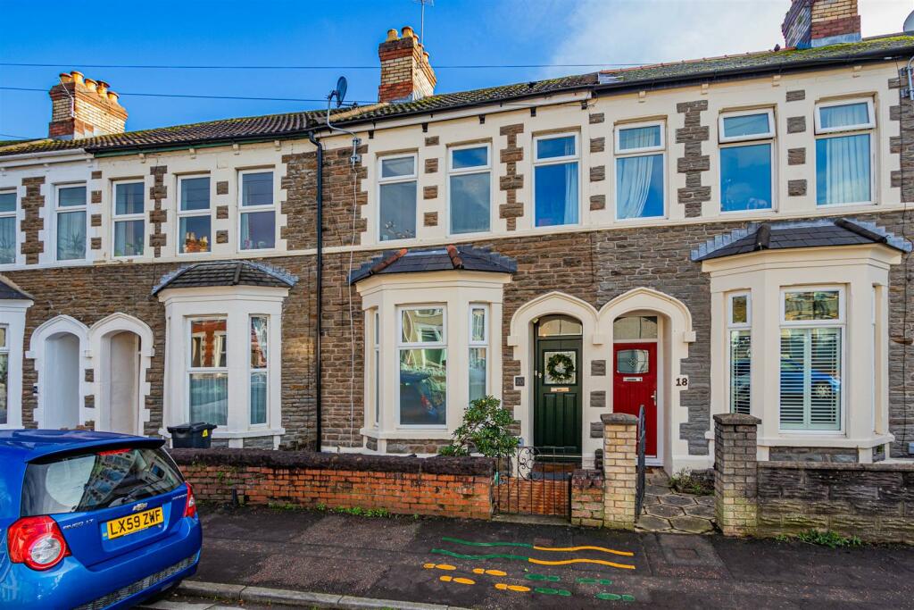 3 bedroom terraced house for sale in Radnor Road, Canton, Cardiff, CF5