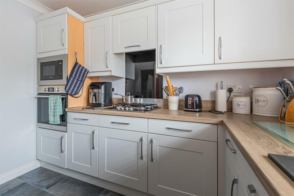 Additional property image - Maes Y Gad, St. Fagans, Cardiff