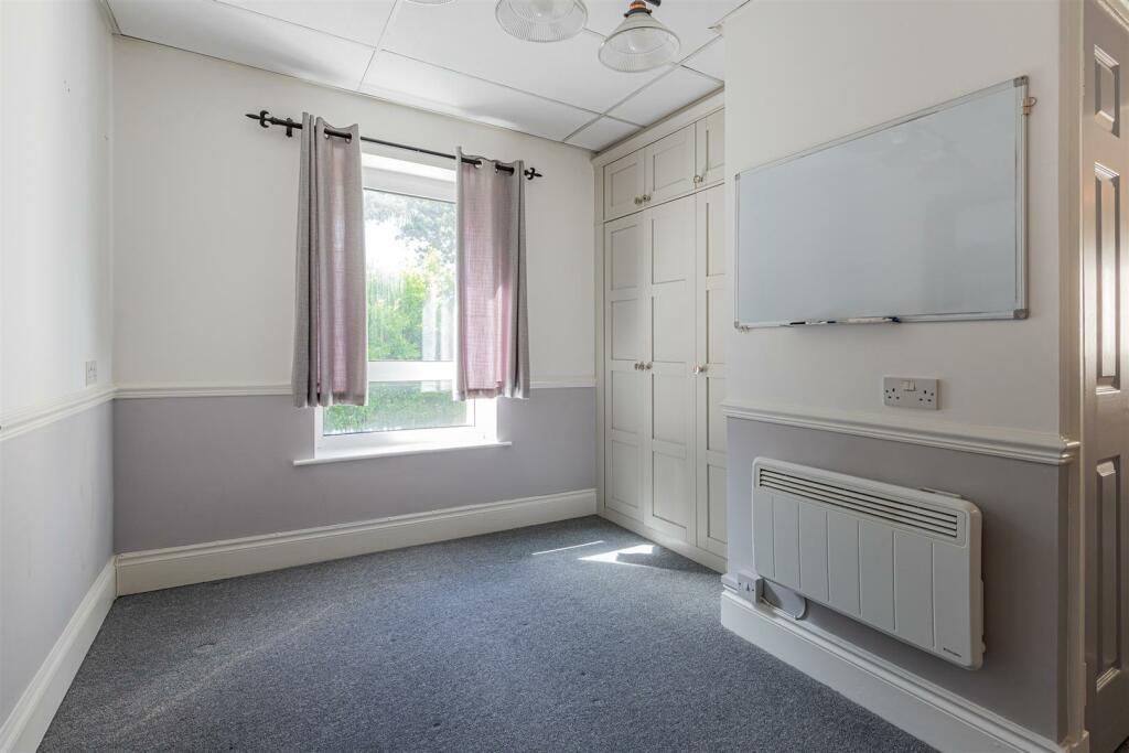 Additional property image - Silverton, Fairwater Road, Llandaff, Cardiff