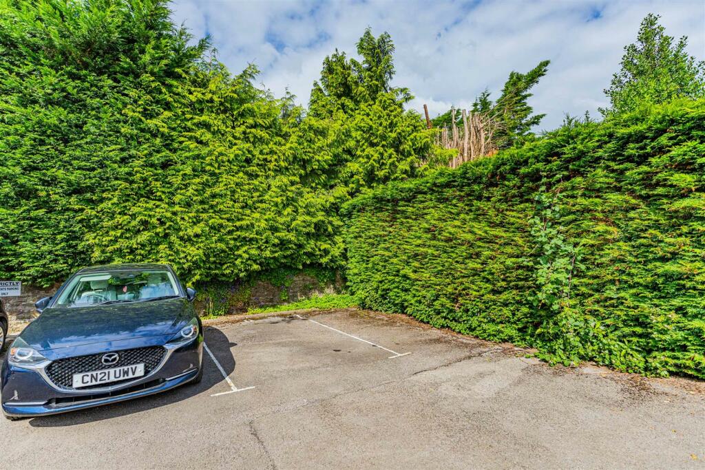 Additional property image - Silverton, Fairwater Road, Llandaff, Cardiff