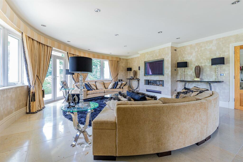 Additional property image - Hollybush Road, Cyncoed, Cardiff