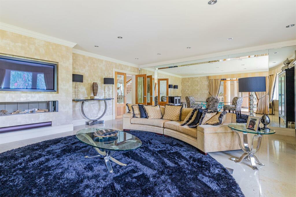 Additional property image - Hollybush Road, Cyncoed, Cardiff
