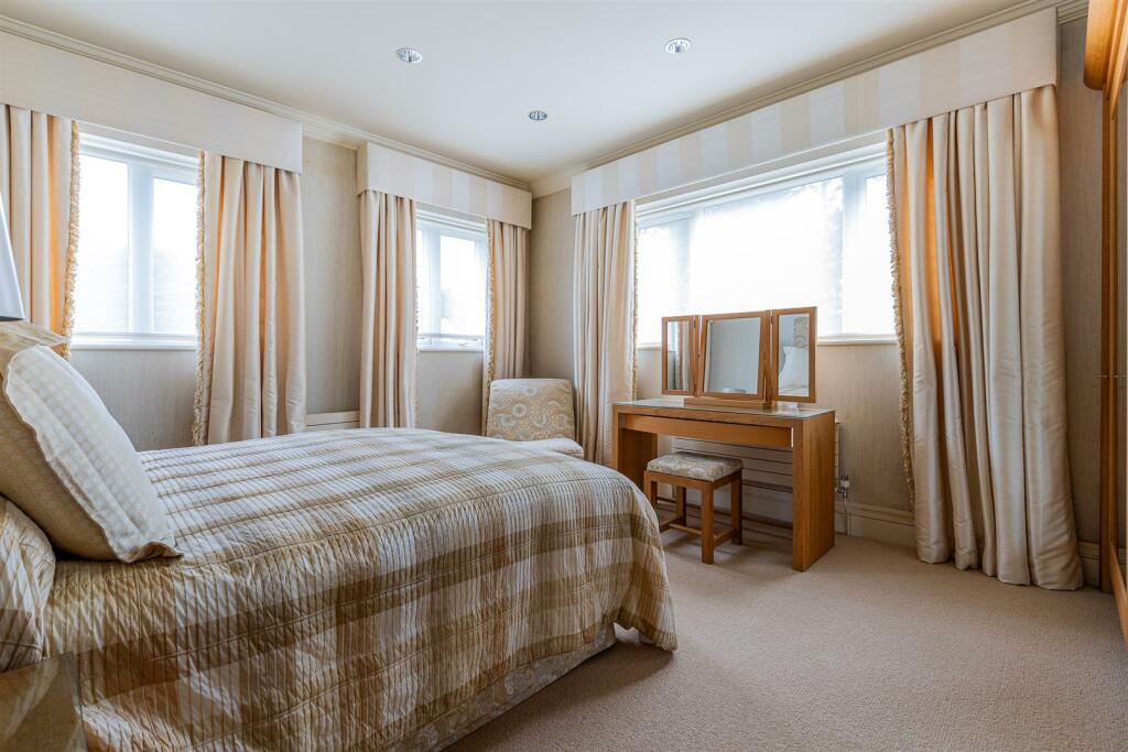 Additional property image - Hollybush Road, Cyncoed, Cardiff