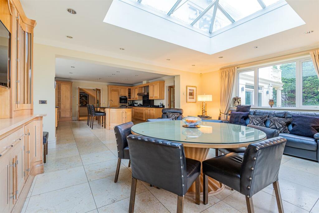 Additional property image - Hollybush Road, Cyncoed, Cardiff