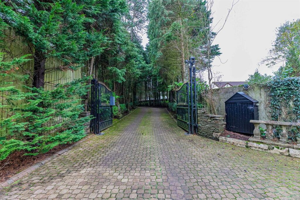 Additional property image - Hollybush Road, Cyncoed, Cardiff