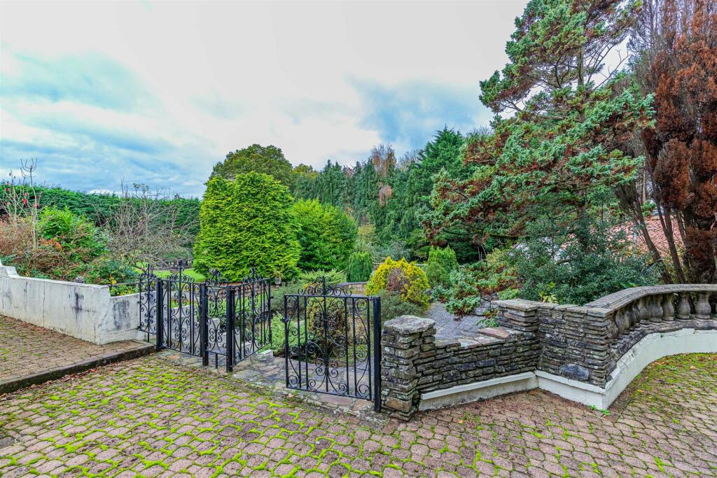Additional property image - Hollybush Road, Cyncoed, Cardiff