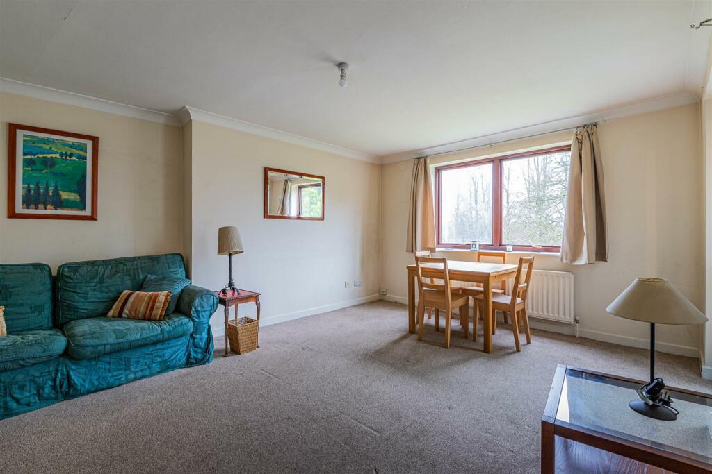 Additional property image - The Crescent, Llandaff, Cardiff