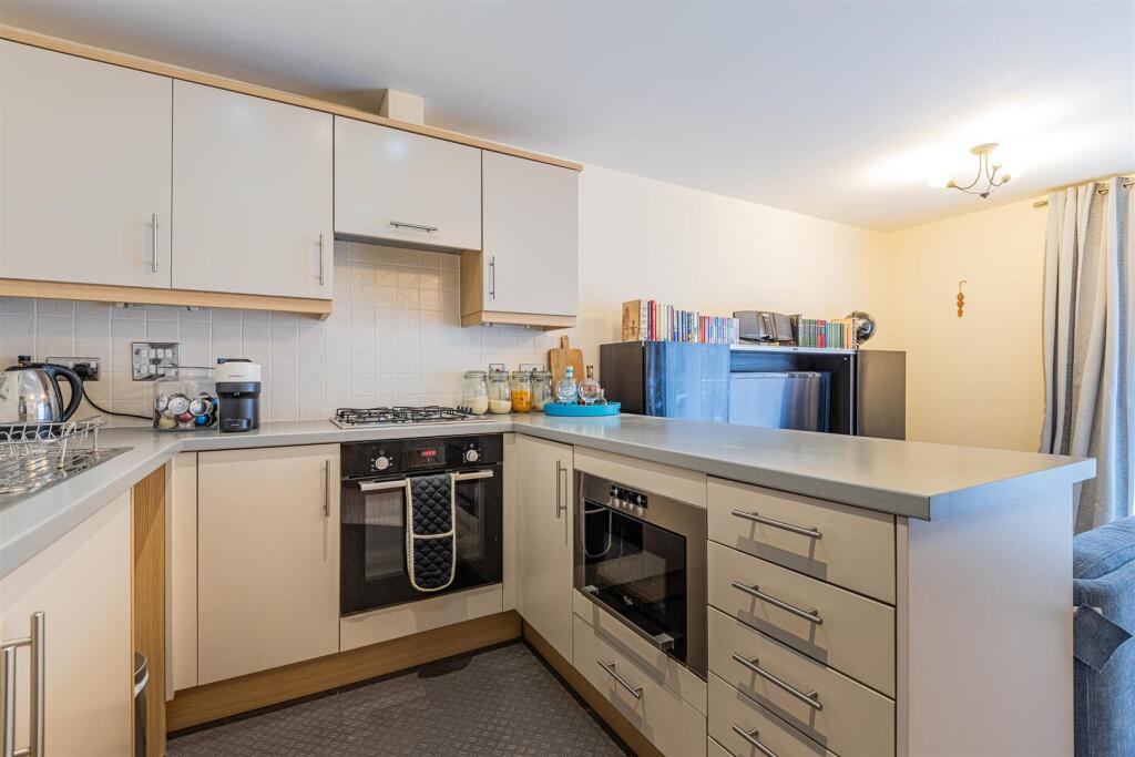 Additional property image - Clive Hall Court, Canton, Cardiff