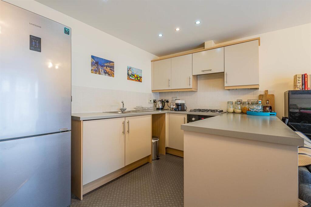 Additional property image - Clive Hall Court, Canton, Cardiff