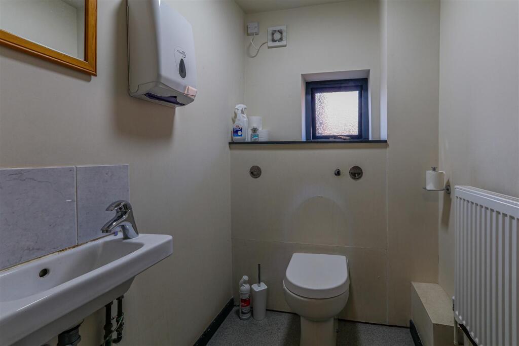 Additional property image - Ty Cefn, Canton