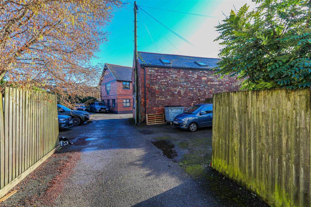 Additional property image - Ty Cefn, Canton