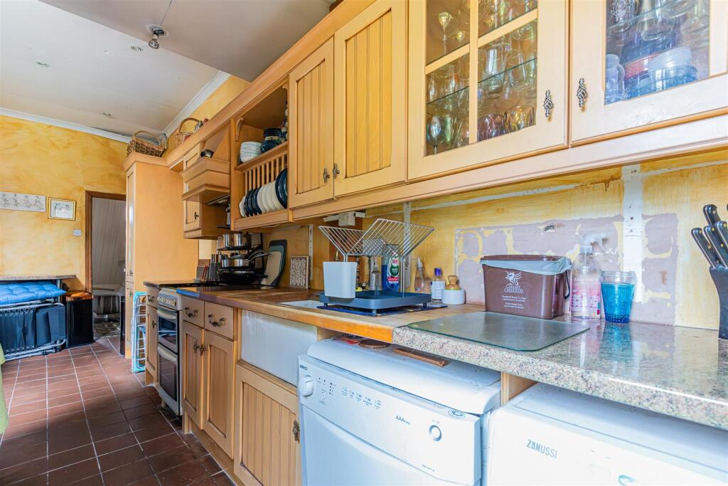 Additional property image - Victoria Park Road West, Victoria Park, Cardiff