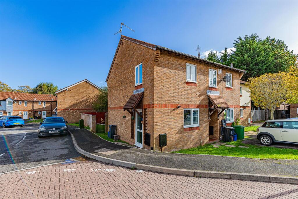 Main image of property: Burges Place, City Gardens, Cardiff