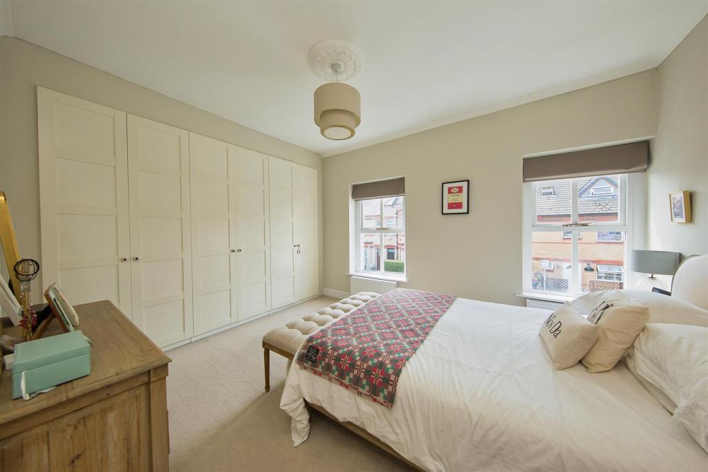 3 bedroom house for sale in Rectory Road, Canton, Cardiff, CF5