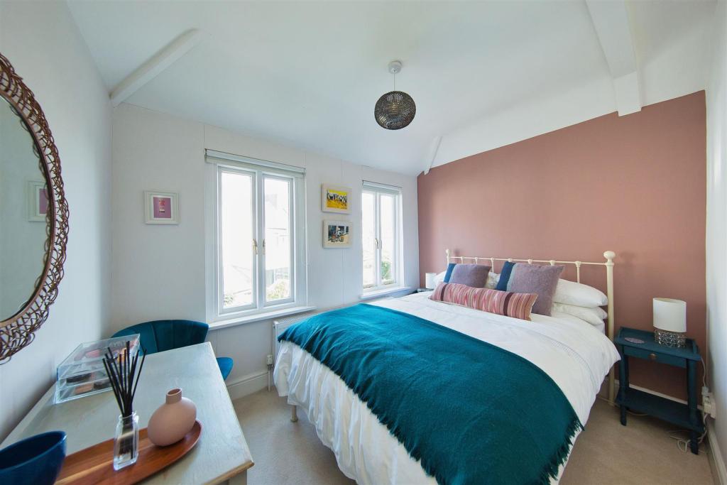 3 bedroom house for sale in Rectory Road, Canton, Cardiff, CF5