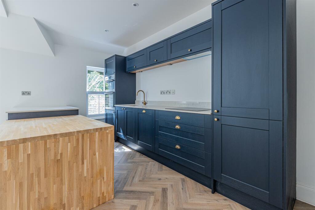 Additional property image - Cathedral Road, Cardiff