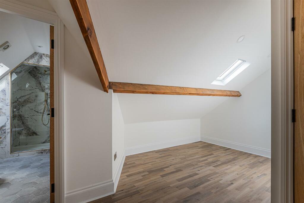Additional property image - Cathedral Road, Cardiff