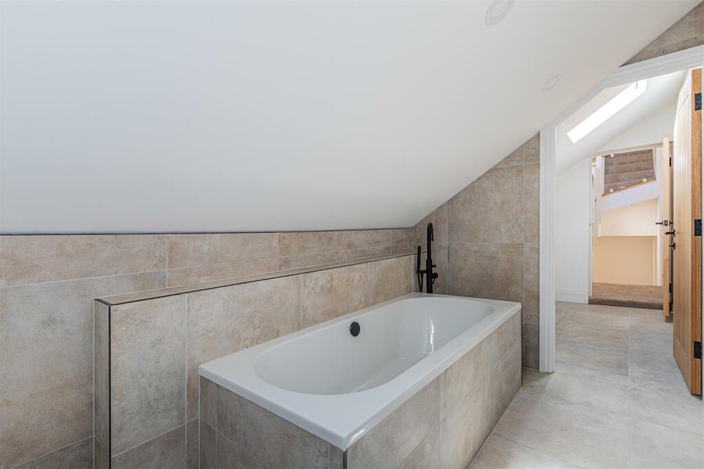 Additional property image - Cathedral Road, Cardiff