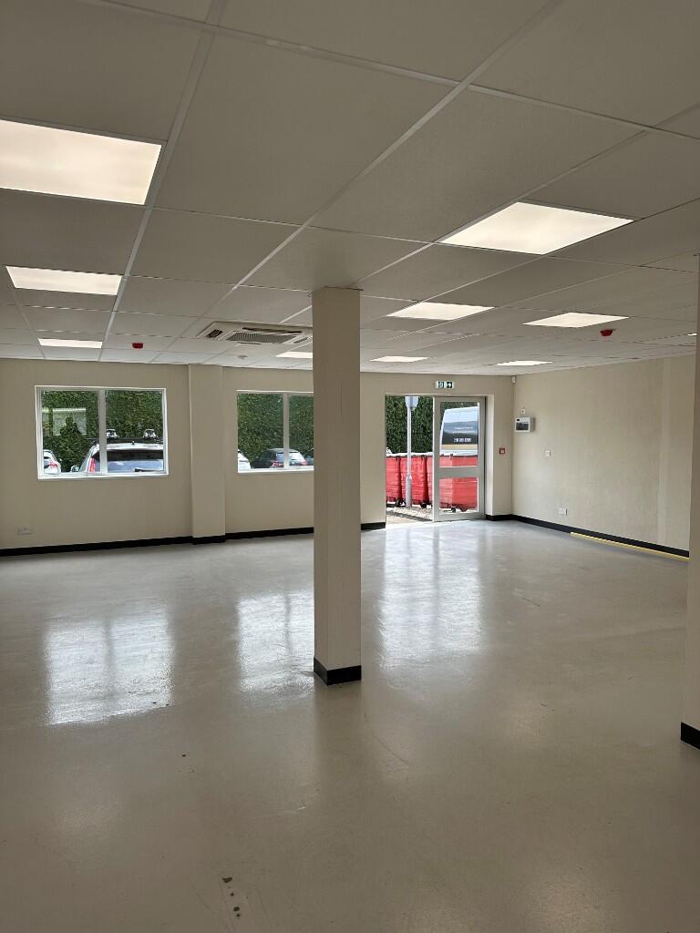 Main image of property: 3A Kingfisher Court, Newbury, Berkshire, RG14