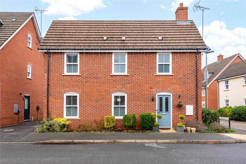 Main image of property: Greensand View, Woburn Sands, Milton Keynes, Buckinghamshire, MK17