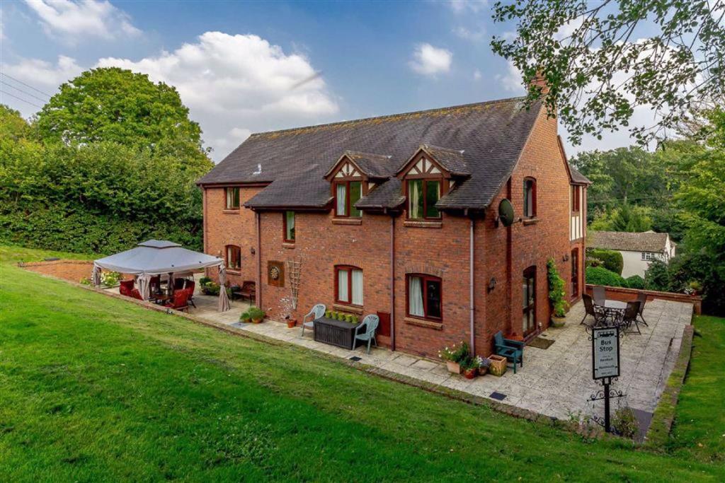 4 bedroom detached house for sale in Hereford, Herefordshire, HR2