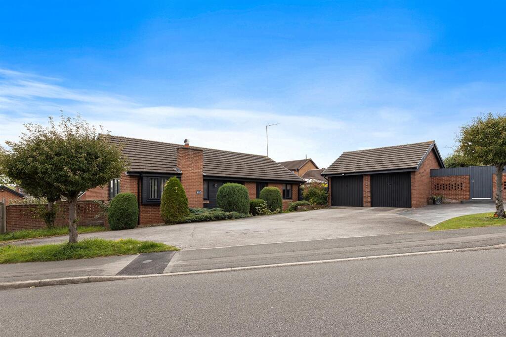 Main image of property: Moorthorpe Way, Sheffield