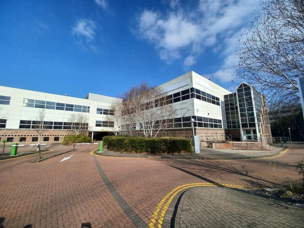 Office to lease in Spedan House, Oldbury, Bracknell, RG12 8TQ, RG12