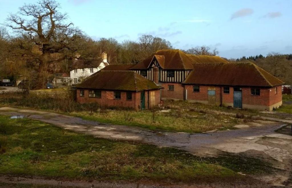 Office to lease in Sunninghill Park Dairy, Ascot, Sunninghill Road