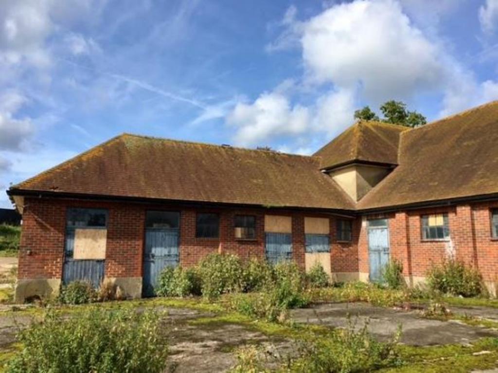 Office to lease in Sunninghill Park Dairy, Ascot, Sunninghill Road