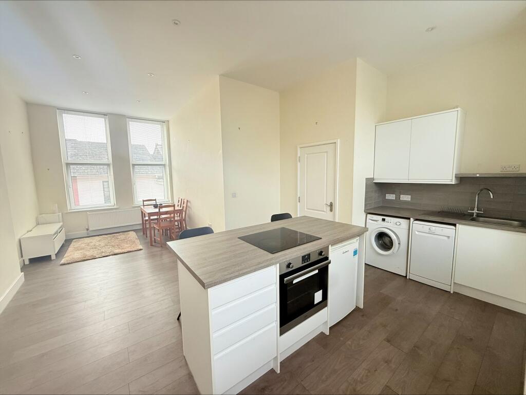 Main image of property: Fore Street, Bovey Tracey, TQ13