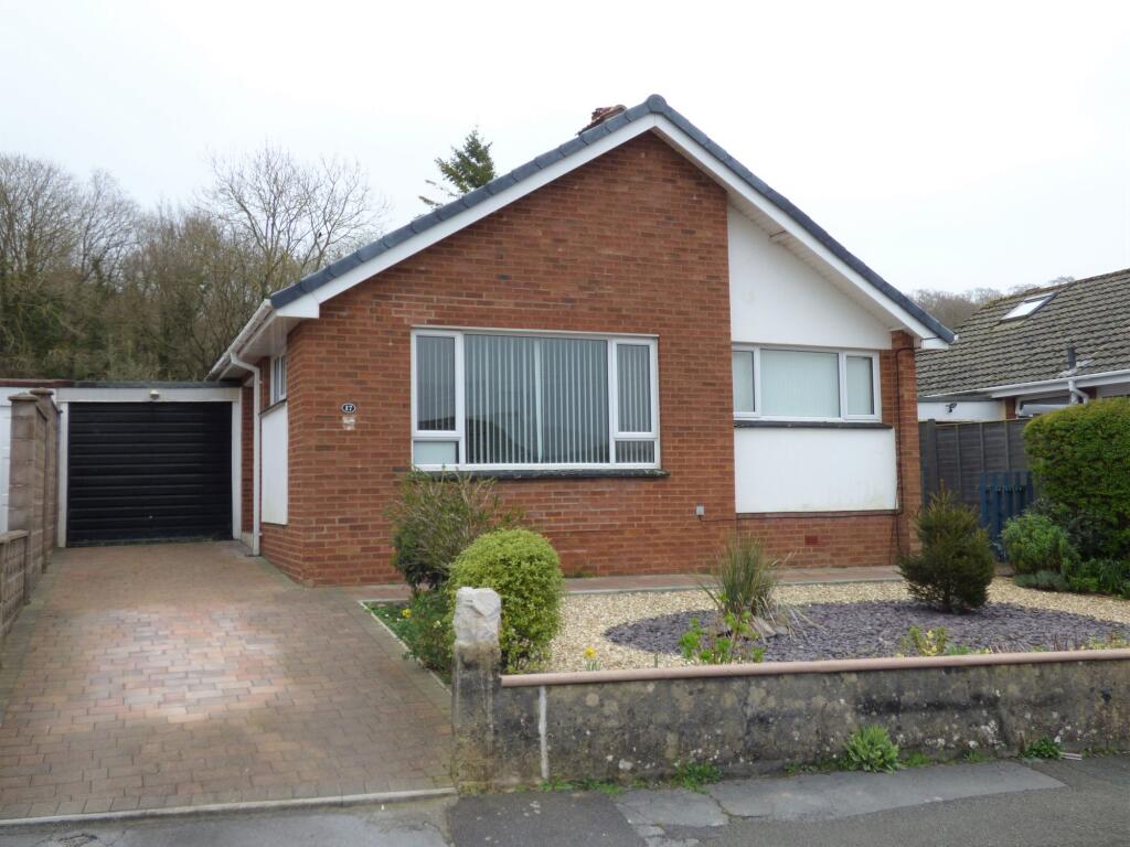 Main image of property: Lyn Grove, Kingskerswell, TQ12