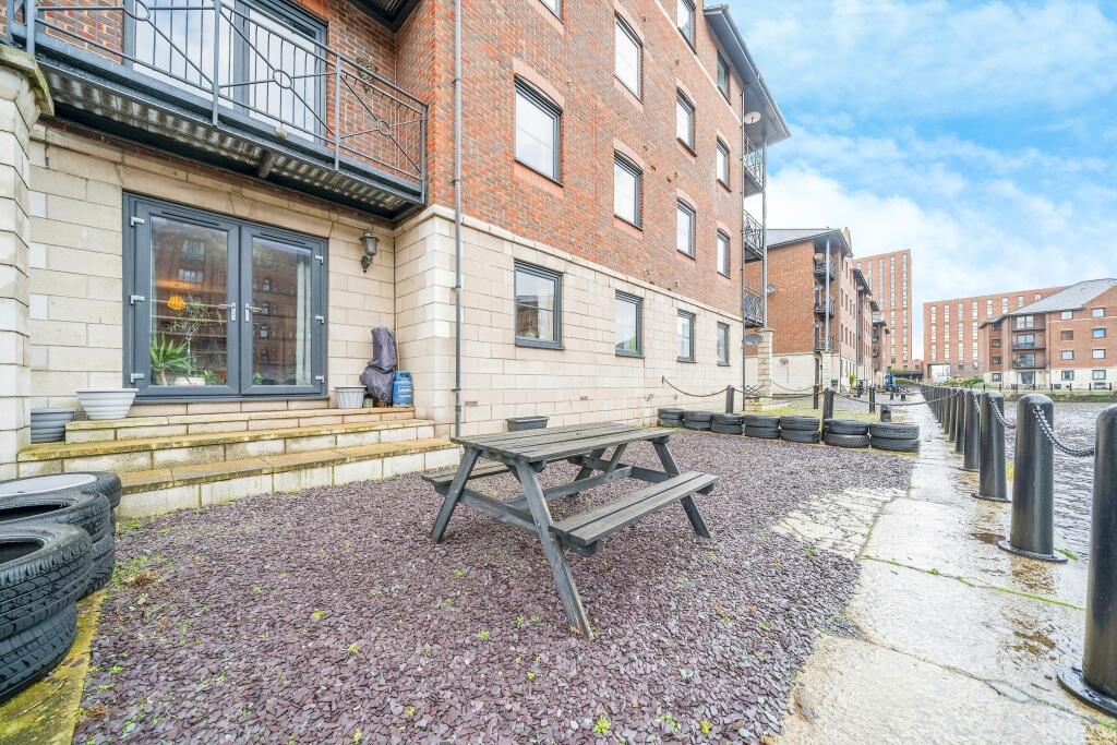 2 bedroom apartment for sale in Waterloo Road, Liverpool, Merseyside, L3