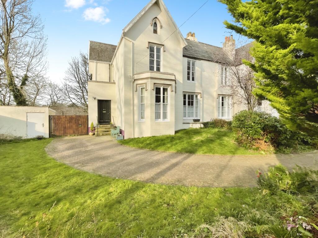 Main image of property: Fairfield Crescent, Fairfield, Liverpool, Merseyside, L6