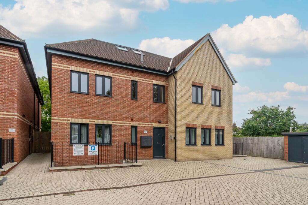 Main image of property: Gunnersbury Avenue London W5