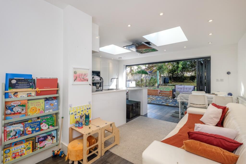 Main image of property: London W5