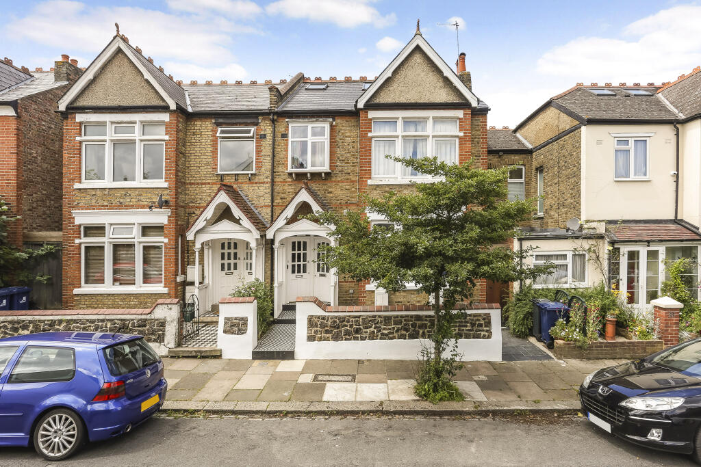 Main image of property: Kingsley Avenue, Ealing, W13