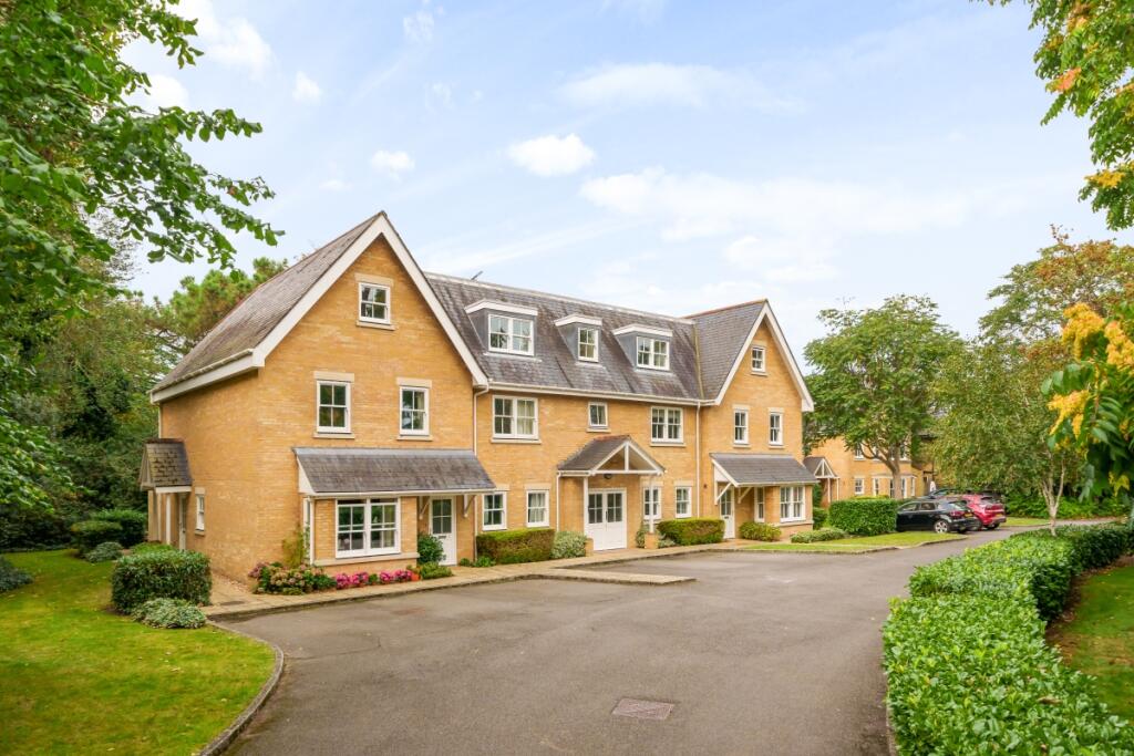 Main image of property: Lexington Place, Hampton Wick, KT1