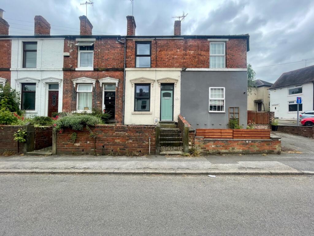 2 bedroom terraced house for sale in Scarsdale Road, Dronfield