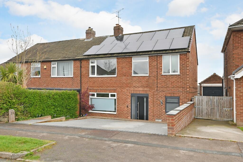 Main image of property: Highfields Road, Dronfield, Derbyshire, S18